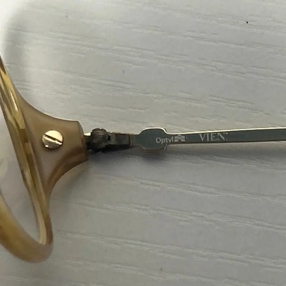 Vtg Optyl Vienna Frame Model 80 Translucent Amber/Lavender Oversized 80’s